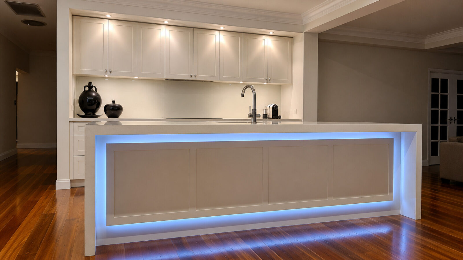 20159.Wayne @LED-Island.jpg.png custom Kitchen design with cabinets
